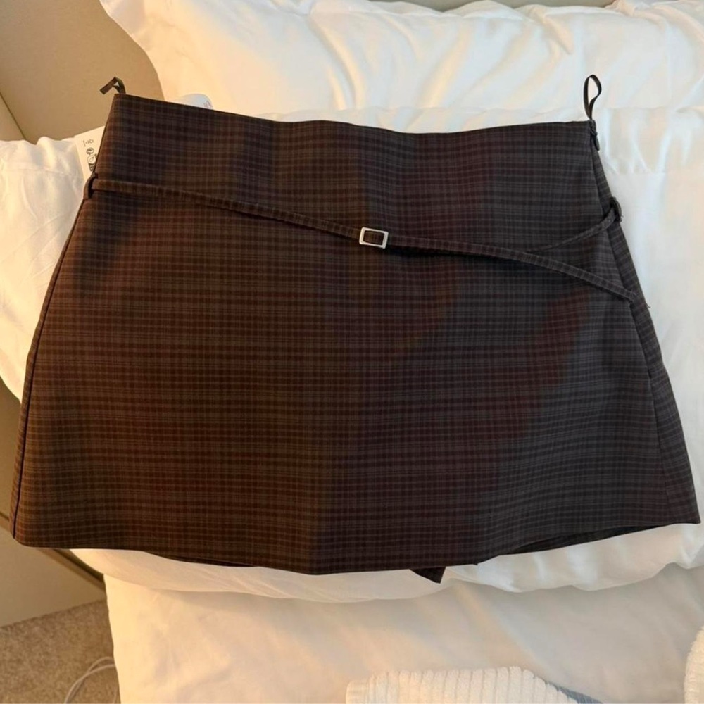 Zara Brown-Checked Mini Skirt with Buckle Detail‎ NWT Size M - Picture 2 of 3